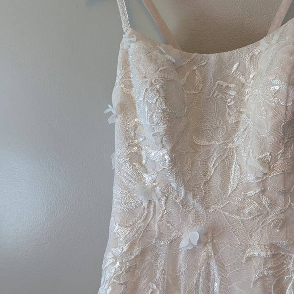 NWT Melissa Sweet Tulle Lace V-Back Spaghetti Strap Wedding Dress - Picture 8 of 12
